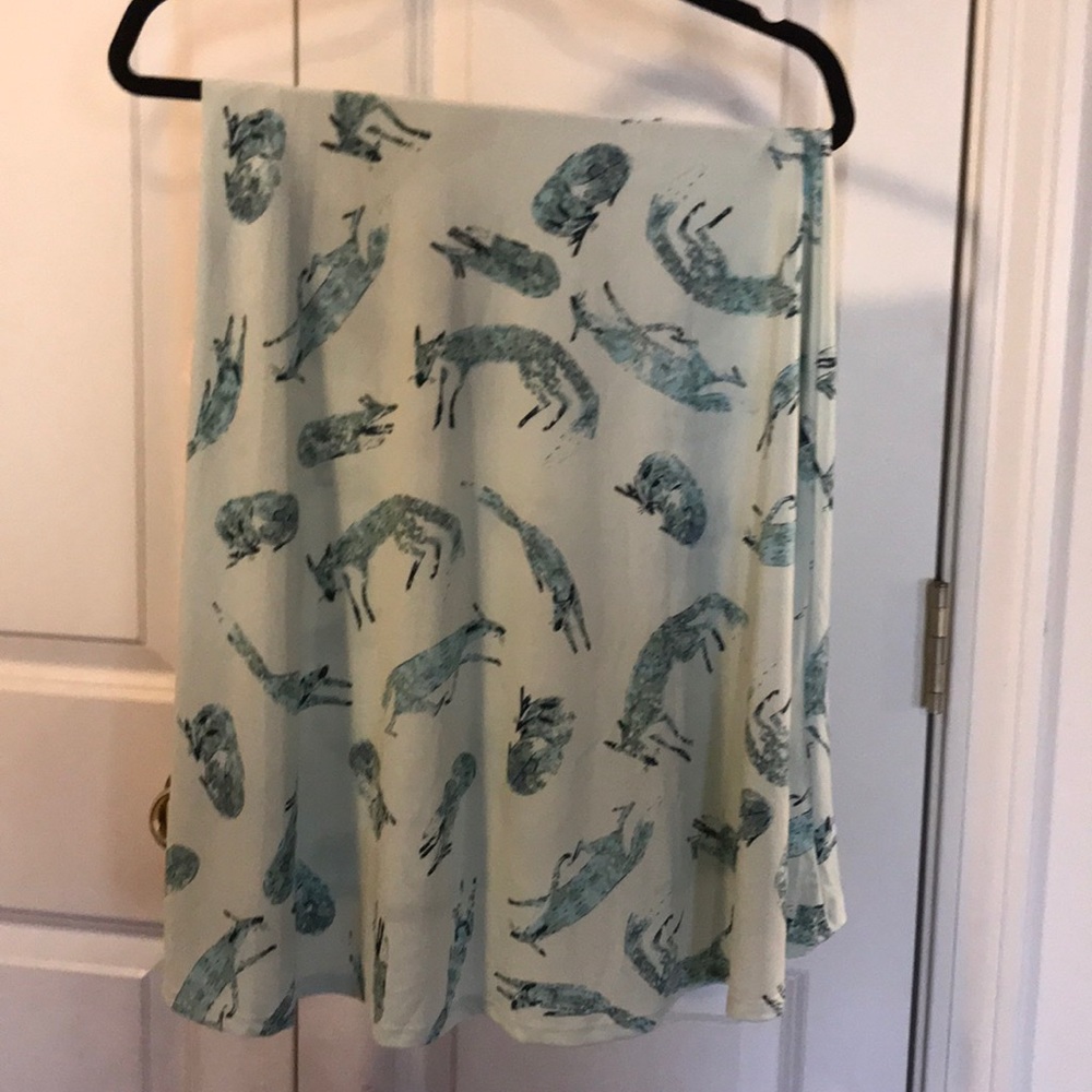 NWT Lula Roe Azure skirt with foxes
